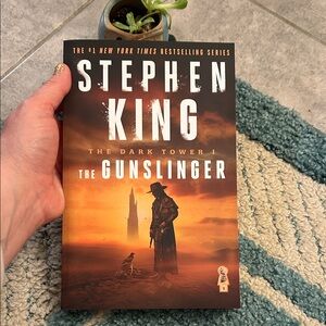 The Dark Tower I: The Gunslinger Book by Stephen King